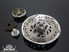 画像2: 【diosbras-ディオブラス-】【送料無料！！】【L】唐草アラベスク透かし彫りコンチョシルバー９２５コンチョ　（ネジ式） (2)