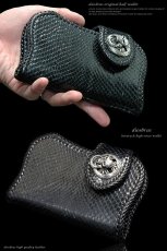 画像2: 【diosbras-ディオブラス-】パイソン革　ヘビ革　ブラック　黒　蛇革　ハーフウォレット　　短財布　バイカーズ　　財布　レザーウォレット　ウォレット　バイカー　ヌメ革　　ショートウォレット　シルバー９２５　/牛革 (2)