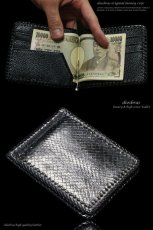 画像2: 【diosbras-ディオブラス】本革パイソン革 ブラック　黒　蛇革　ヘビ革 マネークリップ財布　マネークリップ二つ折り財布　ウォレット　カードケース（カード入れ）付短財布　個性派二つ折財布　メンズ　レディース　男女兼用　ヌメ革 (2)