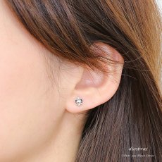 画像5: 【メンズピアス】ピアス【シルバーアクセサリー】【シルバーピアス】レディース　●バラ売り（片耳のみ）■シャープでキレイめハードな横顔に！ジルコニア【 メンズ｜アクセサリー｜ピアス｜クロス・十字架｜フレア・リリー・百合・ユリの紋章｜ナイフ｜剣 】 (5)