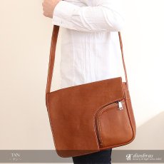 画像4: 革 トートバッグ ビジネスバッグ レザー 牛革 トートバッグ メンズ ショルダーバック 本革 ブリーフケース バッグ 本革 鞄 男性 ギフト 旅行 通勤 小銭入れ A4ファイル A4サイズ 軽量 軽い 大容量 レディース　最高級カーフスキン プレゼントに大人気！！ (4)