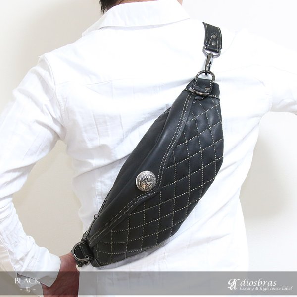 画像4: ボディバッグ 本革 ワンショルダーバッグ 革 メンズ ハンドメイド レザー | ボディーバッグ レザーバッグ ショルダーバッグ 牛革 ショルダーバック ショルダー ギフト　誕生日プレゼント バッグ ボディバック 大容量 ペットボトル ワンショルダー コンチョ