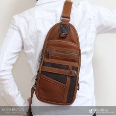 画像5: ボディバッグ 本革 ワンショルダーバッグ 革 メンズ ハンドメイド レザー | ボディーバッグ レザーバッグ ショルダーバッグ 牛革 ショルダーバック ギフト　誕生日プレゼント バッグ ボディバック 大容量 ペットボトル  ウエストポーチ　ウエストバッグ　ウエストバック (5)