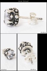 画像2: 【メンズピアス】【シルバーアクセサリー】【シルバーピアス】王冠　クラウン　ゴシック　ジルコニア　ホワイト　クリア　ブラック●バラ売り（片耳のみ）■シャープでキレイめハードな横顔に！ジルコニア　レディース (2)