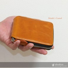 画像4: 二つ折り財布 ラウンドファスナー レザーウォレット イタリアンレザー 革財布 本革 レザー ラウンドジッパー ウォレット ハンドメイド 牛革 レディース おしゃれ スリム メンズ 長財布 長サイフ 男性 女性 メンズ財布 プレゼント ファスナー 赤 黒 カード収納 大容量 大人気 (4)