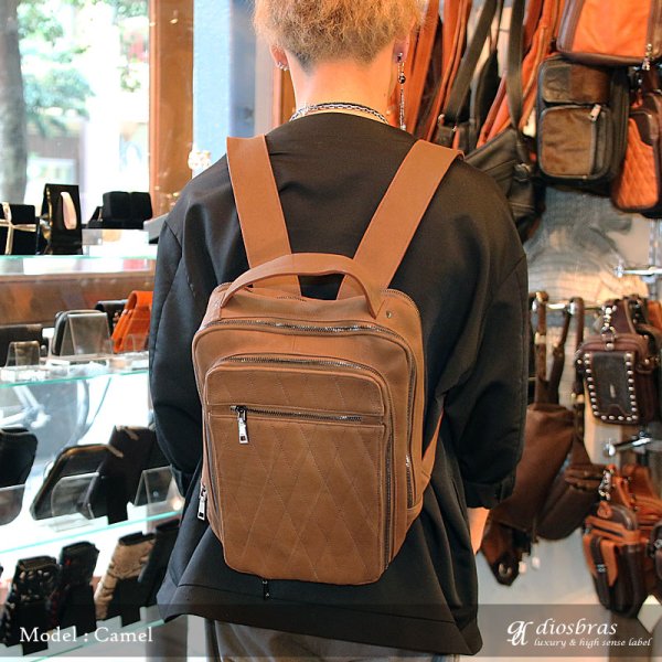 画像4: リュック リュックサック 通勤 ビジネスバッグ ビジネスリュック メンズ シンプル スクエア おしゃれ カジュアル A4 通学 黒 トートバッグ ハンドバッグ ブリーフケース バイク デイパック レザー 本革 男性 レディース 女性 カーフレザー 大容量 バックパック