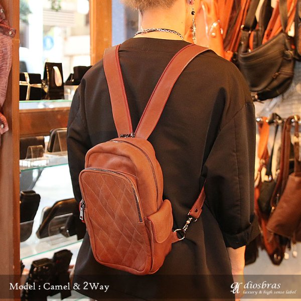 画像9: ボディバッグ 本革 ワンショルダーバッグ リュック リュックサック  革 メンズ ハンドメイド レザー | ボディーバッグ レザーバッグ ショルダーバッグ 牛革 ショルダーバック ショルダー  バッグ ボディバック 大容量 ペットボトル ワンショルダー