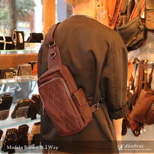 画像6: ボディバッグ 本革 ワンショルダーバッグ リュック リュックサック  革 メンズ ハンドメイド レザー | ボディーバッグ レザーバッグ ショルダーバッグ 牛革 ショルダーバック ショルダー  バッグ ボディバック 大容量 ペットボトル ワンショルダー