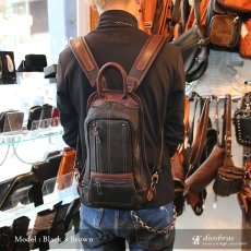 画像6: リュック リュックサック 通勤 ビジネスバッグ ビジネスリュック メンズ シンプル スクエア おしゃれ カジュアル A4 通学 黒 トートバッグ　ハンドバッグ　ブリーフケース バイク デイパック レザー 本革 男性　レディース　女性　カーフレザー　大容量　バックパック (6)