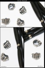 画像2: ビーズ/シルバー/シルバー925/ビーズ/アクセサリー/ハンドメイド/パーツ/スカル　ハンド　骸骨　髑髏　ドクロ　クロス　十字架　トリプルクラウン　ゴシック　アラベスク 縦9mm 直径13,8mm　穴径7mm ≪メール便80円≫ (2)