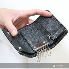 画像6: 【diosbras-ディオブラス-】レッド　赤　パイソン革 使用 本革 キーケース ＆ 財布 ショートウォレット 牛革 wallet  短財布 レザーウォレット サメ ウォレット バイカー ハーフウォレット 折財布 財布 シンプル 紳士 メンズ レディース ダイヤモンドパイソン　蛇革　ヘビ革 (6)