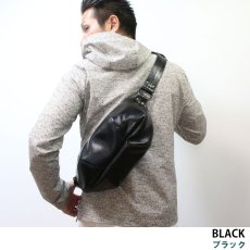 画像5: ボディバッグ 本革イタリアンレザー ワンショルダーバッグ 革 メンズ ハンドメイド レザー | ボディーバッグ レザーバッグ ショルダーバッグ 牛革 ショルダーバック ショルダー ギフト　誕生日プレゼント バッグ ボディバック 大容量 ペットボトル ワンショルダー (5)