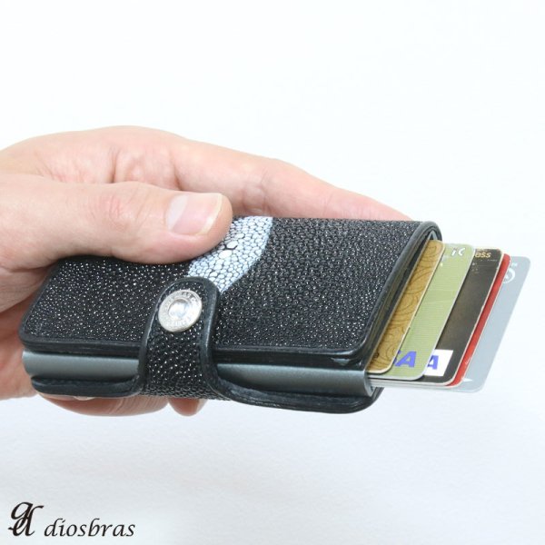 画像14: カードケース スライド スティングレイ スティングレー　ガルーシャ　財布　ウォレット　二つ折り財布　アルミニウム　カードケース スキミング防止 磁気 薄型 スリム RFID カードホルダー スライド式 マネークリップ メンズ レディース キャッシュレス ミニマリスト　エイ革