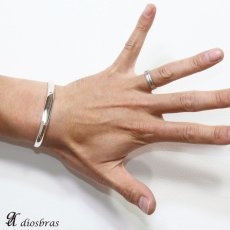 画像4: 【シルバーバングル】オールエッジ　バングル　プレーンバングル　シンプル【シルバーアクセサリー】　シルバーアクセサリー メンズ シルバーバングル ブレスレット シルバー925 メンズアクセサリー　レディース　人気 ブレード　バングル (4)