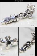 画像4: 【メンズピアス】ドロップピアス【シルバーアクセサリー】【シルバーピアス】　アラベスク　ドロップピアス　●単品売り（片耳）■シャープでキレイな横顔に！【レディース メンズ｜アクセサリー｜ピアス｜クロス・十字架｜フレア・ 】 (4)