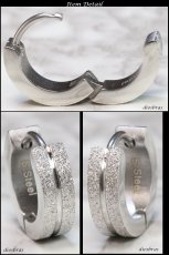 画像2: ステンレス フープピアス シルバー 金属アレルギー対応 メタル素材 シンプル 小さめ フープ ループ リング 輪っか ピアス アクセサリー メンズ　レディース 中折れ式 13mm　艶消し　ポリッシング【メール便なら送料無料】 (2)