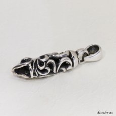 画像4: アラベスク　スカル　骸骨　ドクロ　シルバー925 ローラー　バイカー ペンダント クロス　十字架　筒　ゴシック メンズ |　シルバーネックレス |　シルバーアクセ 　ペンダント トップ  ハード クロス (4)