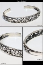 画像2: シルバーバングル  シルバーアクセサリー 百合の紋章 ユリ リリー アラベスク シルバーアクセサリー メンズ シルバーバングル ブレスレット シルバー925 メンズアクセサリー ネイティブアメリカン インディアンジュエリー プレゼントに人気 (2)