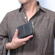 画像2: 財布 ラウンドファスナー メンズ レディース 本革 スティングレイ エイ革 カードケース 名刺入れ コインケース ショート シンプル ウォレット ラウンド ジッパー ＺＩＰＰＥＲ レザーウォレット 短財布 牛革 紳士 婦人 プレゼント スティングレー ガルーシャ スターブラック (2)