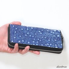 画像2: 財布 ラウンドファスナー スティングレイ メンズ レディース 本革 スティングレー スター エイ革 梅花皮 かいらぎ イバラエイ ウォレット ガルーシャ ラウンド ジッパー スタースティングレー レザーウォレット ロングウォレット バイカー 長財布 牛革 ハンドメイド ネイビーブルー (2)