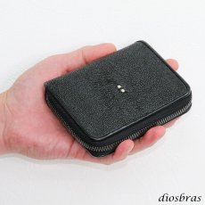 画像2: 財布 ラウンドファスナー  ガルーシャ スティングレイ 財布 スティングレー メンズ レディース 本革  エイ革 大人気 ラウンドファスナー ウォレット  ラウンド ジッパー ＺＩＰＰＥＲ 財布 ヌメ革 レザーウォレット ロングウォレット バイカー ミニ財布 牛革 紳士 婦人 (2)
