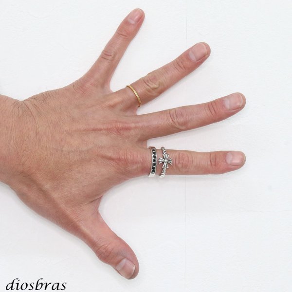 画像5: クロス フリーサイズ リング　シルバー925 シルバーリング  メンズ クロス 十字架 ジルコニア ブラック ホワイト シンプルクロス 極小 スターリングシルバー ゴシック 指輪 ring silver925 銀 シルバーアクセサリー 男性 女性 レディース 極小 シンプル ピンキー