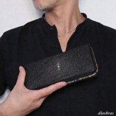 画像2: 財布 ラウンドファスナー メンズ レディース 本革 カットスティングレー エイ革  大容量 ラウンドファスナー ウォレット ガルーシャ ラウンド ジッパー ＺＩＰＰＥＲ 財布 ヌメ革 レザーウォレット ロングウォレット バイカー 長財布 牛革 紳士 婦　VALENA-ヴァレナ- (2)