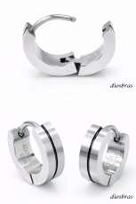 画像2: ステンレス フープピアス シルバー 金属アレルギー対応 メタル素材 シンプル 小さめ フープ ループ リング 輪っか ピアス  メンズ アクセサリー レディース 中折れ式 13mm (2)