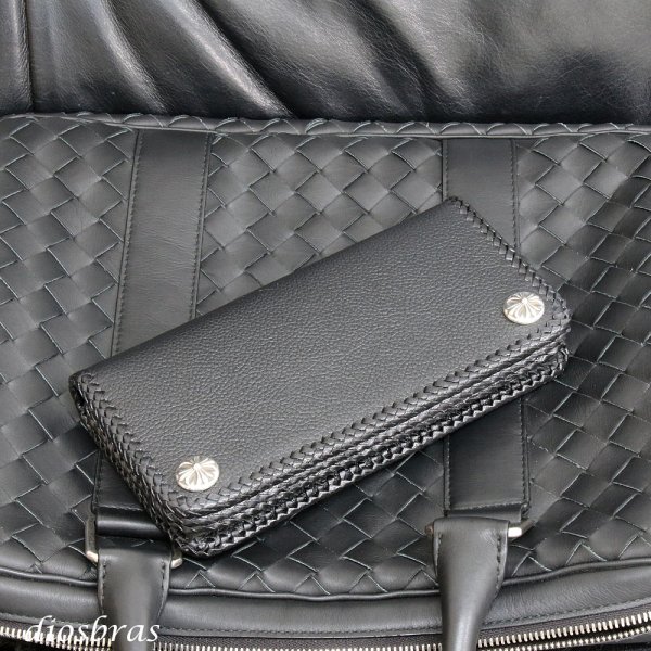 画像2: 長財布 クロス トラッカーウォレット シルバー925製 コンチョ 十字架 レザーウォレット 革財布 本革 レザー シュリンクレザー かぶせ財布 ウォレット ハンドメイド 牛革 レディース おしゃれ スリム メンズ長財布  男性 女性 メンズ財布 ファスナー カード収納 大容量