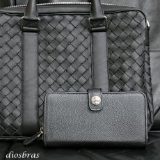 画像2: 長財布 クロス トラッカーウォレット シルバー925製 コンチョ 十字架 レザーウォレット 革財布 本革 レザー シュリンクレザー かぶせ財布 ウォレット ハンドメイド 牛革 レディース おしゃれ スリム メンズ長財布  男性 女性 メンズ財布 ファスナー カード収納 大容量 (2)