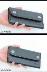 画像7: 長財布 クロス トラッカーウォレット シルバー925製 コンチョ 十字架 レザーウォレット 革財布 本革 レザー シュリンクレザー かぶせ財布 ウォレット ハンドメイド 牛革 レディース おしゃれ スリム メンズ長財布  男性 女性 メンズ財布 ファスナー カード収納 大容量 (7)