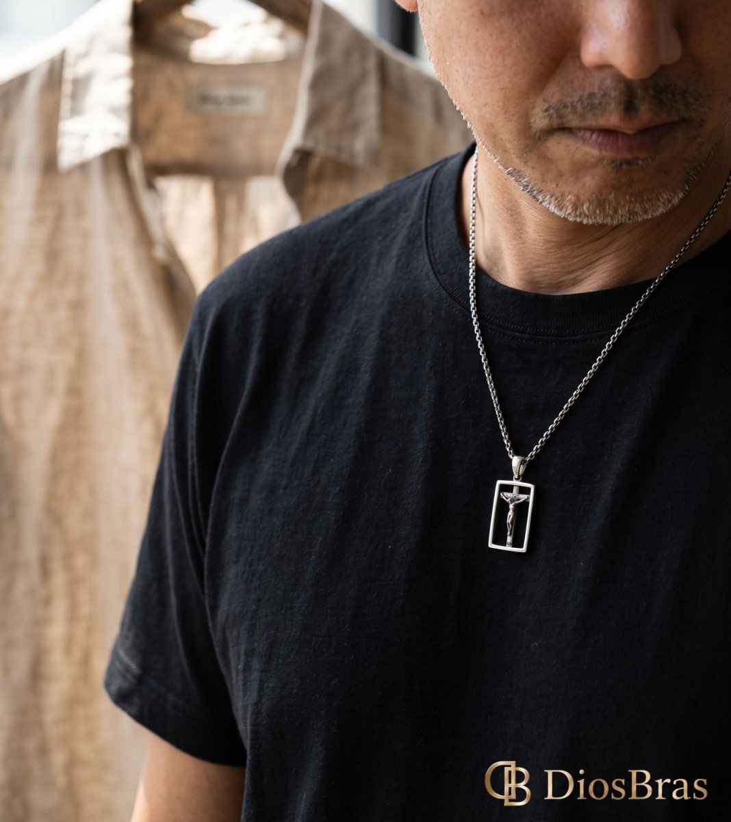 画像4: スクエア　クロス ペンダント トップ クロス　クリスチャン キリスト ペンダント トップ　額縁  シルバー９２５ ネックレス トップ メンズ ロザリオ [シルバーペンダント  クリスマス プレゼント (4)