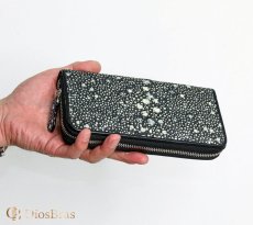 画像2: 財布 ラウンドファスナー スティングレイ メンズ レディース 本革 スティングレー スター エイ革 梅花皮 かいらぎ イバラエイ ウォレット ガルーシャ ラウンド ジッパー スタースティングレー レザーウォレット ロングウォレット  長財布 牛革 ハンドメイド (2)
