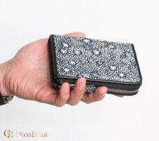 画像7: 財布 ラウンドファスナー  イバラエイ メンズ レディース 本革 スティングレイ エイ革 ハーフ ミドル ウォレット ガルーシャ ラウンド ジッパー スティングレー 財布 レザーウォレット ロングウォレット バイカー 長財布 牛革 紳士 婦人 ハンドメイド 梅花皮 かいらぎ 長財布 (7)