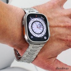画像3: アップルウォッチ ステンレス バンド  ベルト apple watch 49mm 44mm/45mm/46mm/42mm ULTRA ウルトラ バンド ベルト バンド 高級  RUBBER おしゃれ バタフライバックル プッシュ式バックル ブラック／チタニウム メンズ  スポーツ   6 /7/8/ULTRA/SE (3)