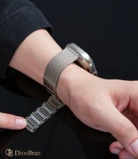 画像6: メッシュ　網目 アップルウォッチ バンド  ベルト apple watch ステンレス チタン バンド 49mm 44mm/45mm/46ｍｍ ULTRA ウルトラ バンド ベルト ラバーバンド 高級  バックル バタフライバックル ブラック オレンジ メンズ  スポーツ シリコン 6/7/8/9/10/11/12ULTRA/SE (6)