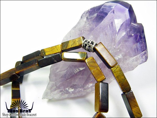 画像2: 【diosbras-ディオブラス】【全国送料無料】長方形　二連 タイガーアイ　虎目石　ブレスレット　数珠　ユリの紋章ビーズ :シルバー９２５製　　ダブルブレスレット　四角【パワーストーン】【お数珠】【念珠】【天然石ブレス】【【風水グッズ 】【開運アイテム】【お守り】 (2)