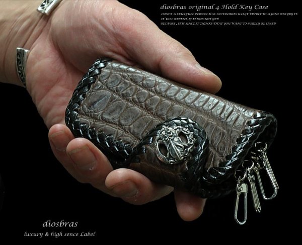 画像2: 【diosbras-ディオブラス-】クロコダイル カイマン種 ベリー お腹部位  ワニ革 鰐革 4連 キーケース 本革サドルレザー キーケース/牛革  コンチョ (2)