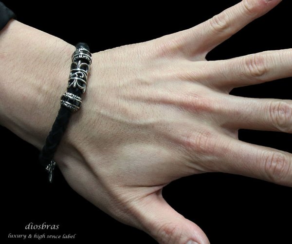 画像3: 【diosbras-ディオブラス-】シルバー レザーブレスレット フック アラベスク シルバー925製 スカル ユリ クロス 編み込み 三つ編み メンズ  【SA】 (3)
