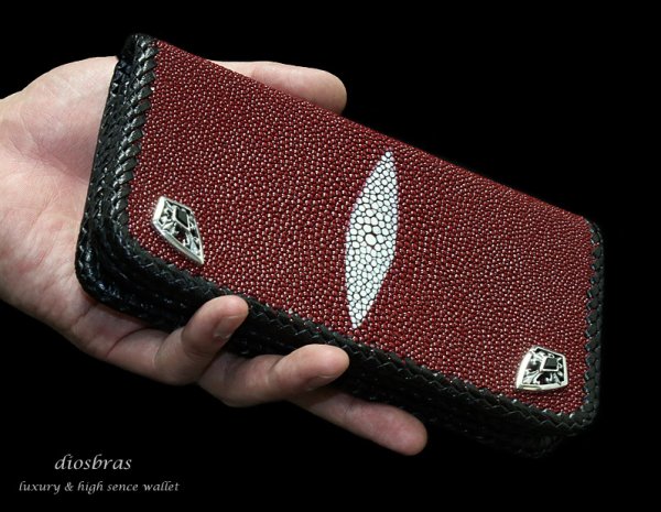 画像6: 【diosbras-ディオブラス-】本革レッドスティングレーエイ革赤 バイカーズウォレット　財布　レザーウォレット　ロングウォレット　ウォレット　バイカー　ヌメ革　長財布　長財布/牛革財布 シルバー９２５コンチョ/wallet/サイフ (6)