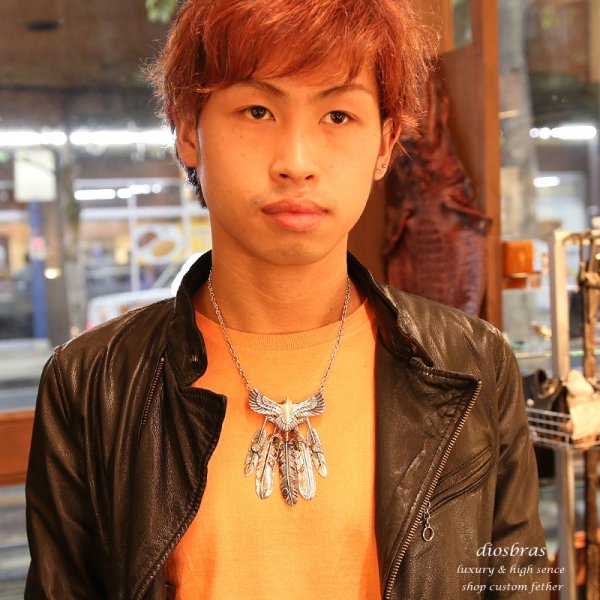 画像3: 【diosbras-ディオブラス】フェザー ネックレス メンズ ネイティブ イーグル&フェザー ブラックスター サファイヤ クロウ 爪 ビーズ ネックレス ホワイトハーツ オールドビーズ 赤 (3)