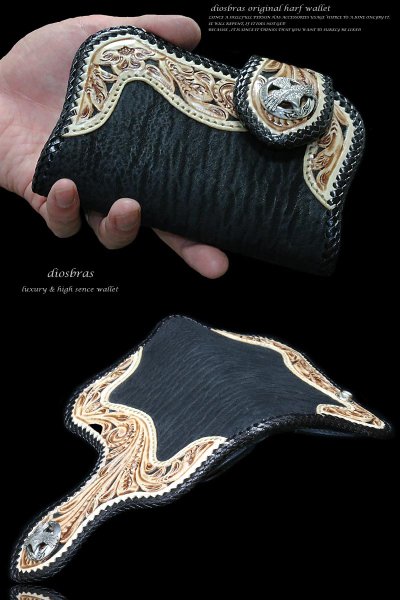 画像2: 【diosbras-ディオブラス-】透かしカービングINシャークスキン サメ革 ハーフウォレット  短財布 サドルレザー カービング バイカーズ 二つ折り ミドル 財布 レザーウォレット ウォレット バイカー ヌメ革 カービング ショートウォレット シルバー925 (2)