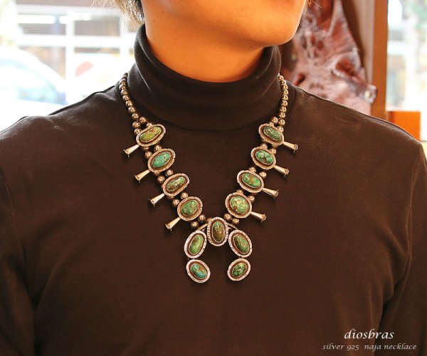 画像4: 1点物 ナジャ ターコイズ ネックレス ナバホ NAVAJO ペンダント シルバービーズ チョーカー レザー ショップカスタム スペシャルプライス 限定1点のみ (4)