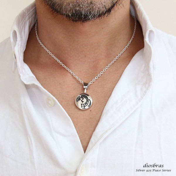 画像4: 【ホピ ペンダント トップ】存在感のある神聖なココペリ サンフェイス ネイティブアメリカン インディアンジュエリー鷹・イーグル羽根/シルバー925/フェザーネックレス ネックレス メンズ レディース (4)