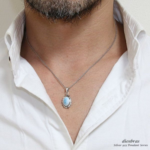 画像4: ラリマー ペンダントドミニカ産 【オーバル ペンダント トップ】存在感のあるラリマーペンダント クラウン 王冠 パワーストーン インディアンジュエリー鷹・イーグル羽根/シルバー925/フェザーネックレス ネックレス メンズ レディース (4)