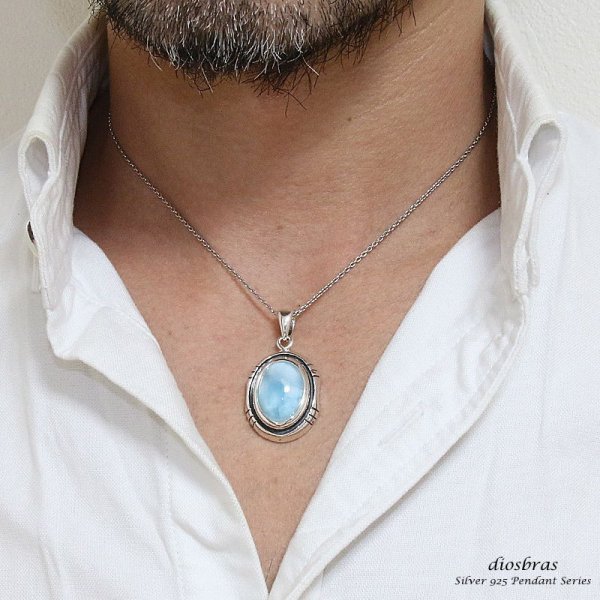 画像4: ラリマー ペンダントドミニカ産 【オーバル ペンダント トップ】存在感のあるラリマーペンダント クラウン 王冠 パワーストーン インディアンジュエリー鷹・イーグル羽根/シルバー925/フェザーネックレス ネックレス メンズ レディース (4)