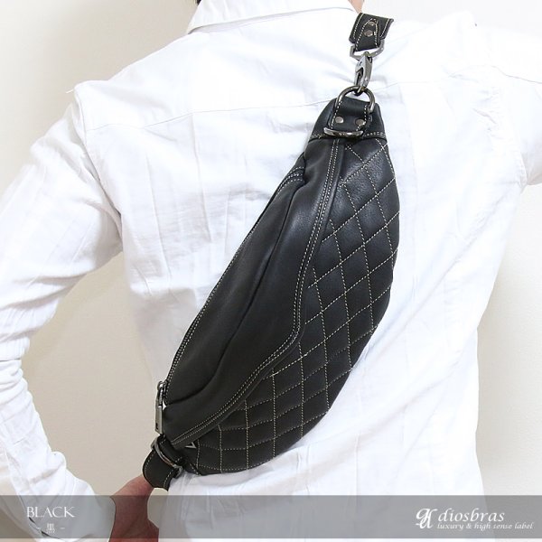 画像4: ボディバッグ 本革 ワンショルダーバッグ 革 メンズ ハンドメイド レザー | ボディーバッグ レザーバッグ ショルダーバッグ 牛革 ショルダーバック ショルダー ギフト 誕生日プレゼント バッグ ボディバック 大容量 ペットボトル ワンショルダー プレゼントにおすすめ (4)