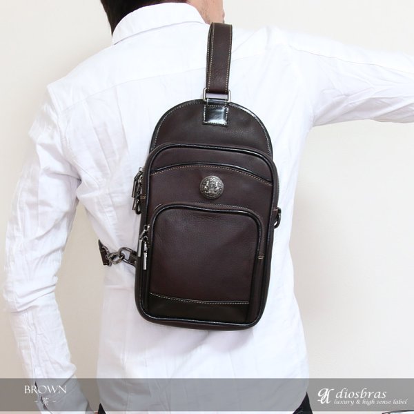 画像7: ボディバッグ 本革 ワンショルダーバッグ 革 メンズ ハンドメイド レザー | ボディーバッグ レザーバッグ ショルダーバッグ 牛革 ショルダーバック ショルダー ギフト 誕生日プレゼント バッグ ボディバック 大容量 ペットボトル ワンショルダー コンチョ (7)