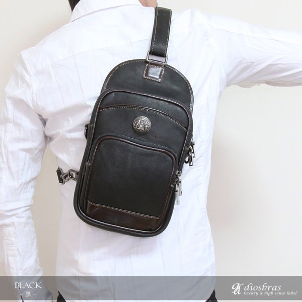 画像5: ボディバッグ 本革 ワンショルダーバッグ 革 メンズ ハンドメイド レザー | ボディーバッグ レザーバッグ ショルダーバッグ 牛革 ショルダーバック ショルダー ギフト 誕生日プレゼント バッグ ボディバック 大容量 ペットボトル ワンショルダー コンチョ (5)