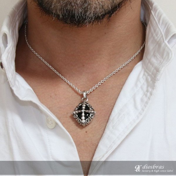 画像3: 【クロス ペンダント トップ】十字架  ブラック ジルコニア ホワイトジルコニア ゴシック シルバー925ペンダント/ペンダント トップ シルバー 925/ネックレス/ ネックレス メンズ レディース≪送料無料!!≫ (3)